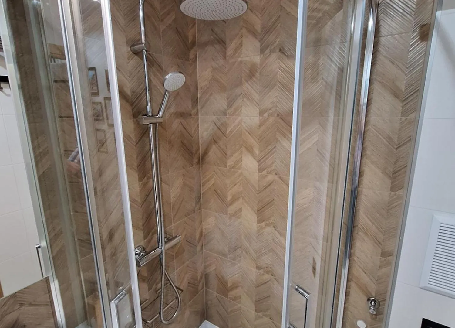 Apartment Ananasapart 600 Metrow Morze 300 Metrow Starowka Kolobrzeg